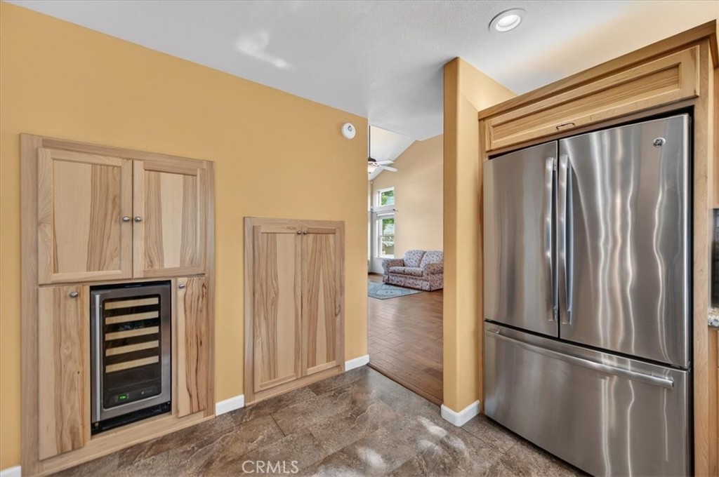 1881 E Frederick, Fresno, CA 93720