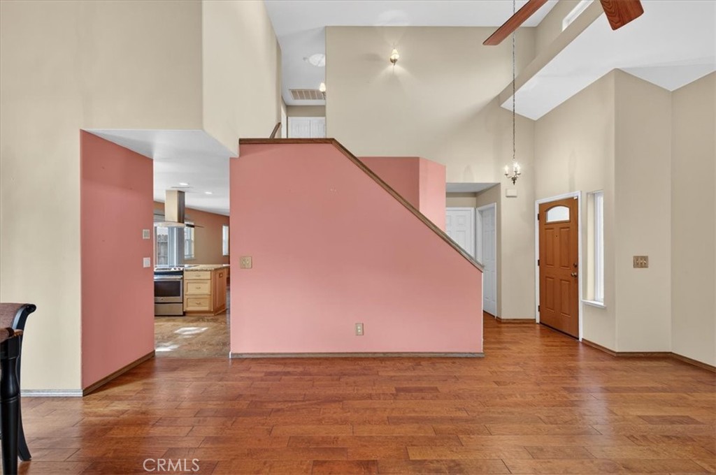 1881 E Frederick, Fresno, CA 93720