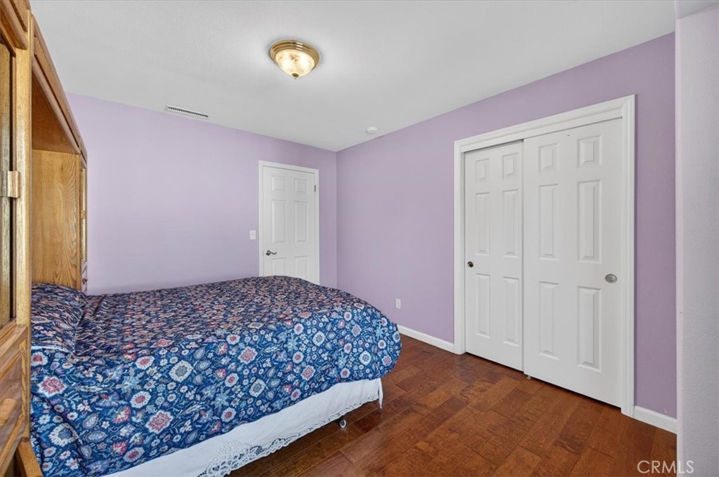 1881 E Frederick, Fresno, CA 93720