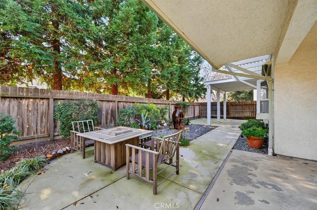 1881 E Frederick, Fresno, CA 93720