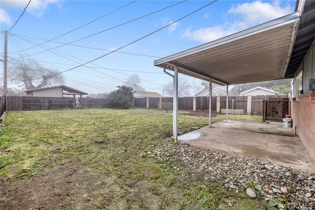 980 E Apricot, Tulare, CA 93274