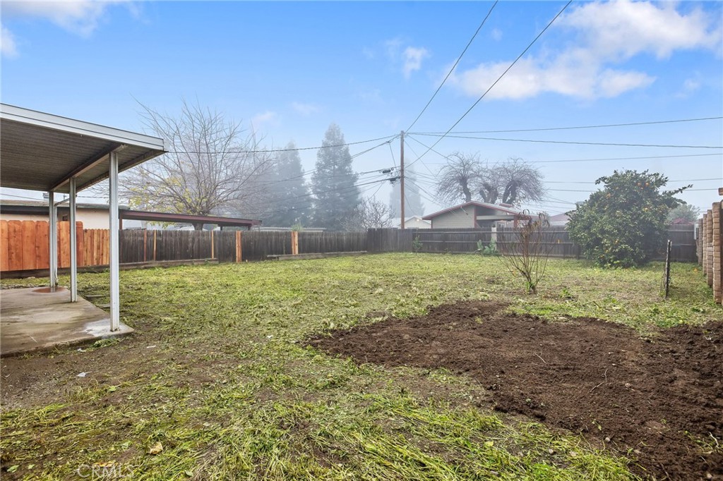 980 E Apricot, Tulare, CA 93274