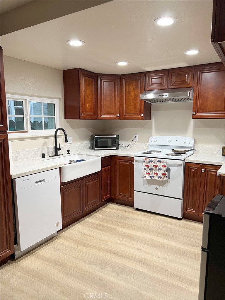 2151 Martin Luther King Jr Way, Merced, CA 95340