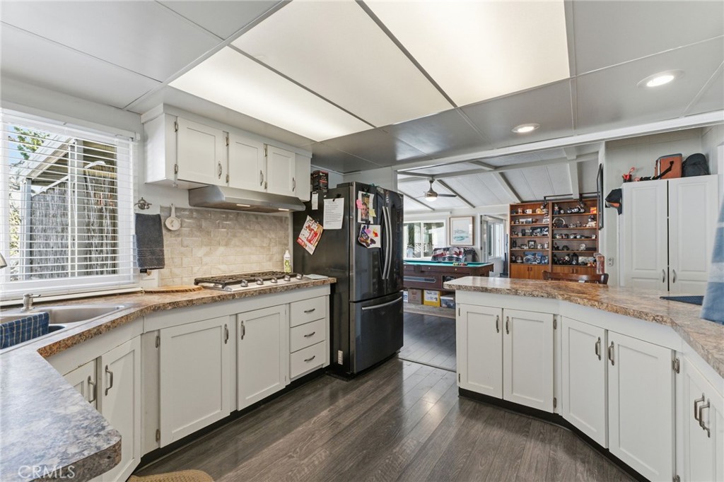 55 Via San Carlos, Paso Robles, CA 93446