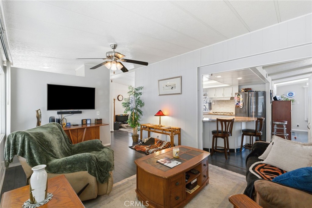 55 Via San Carlos, Paso Robles, CA 93446