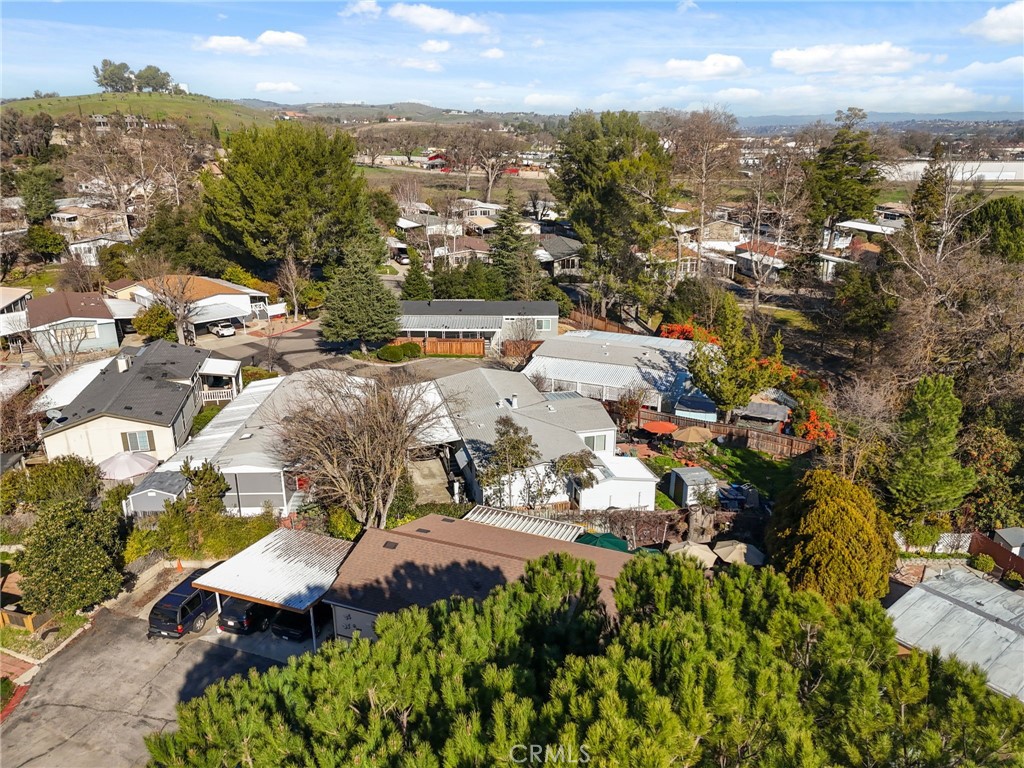 55 Via San Carlos, Paso Robles, CA 93446