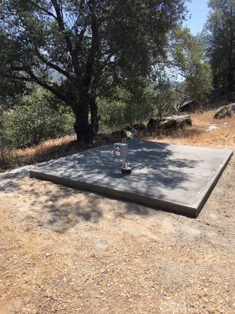 37 Lynx Ln, Prather, CA 93651