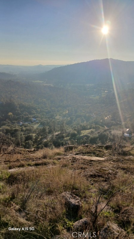 37 Lynx Ln, Prather, CA 93651