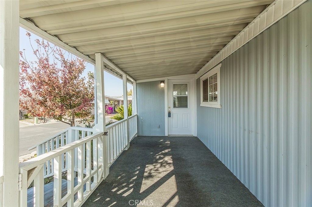 371 Bethel Ave, Sanger, CA 93657