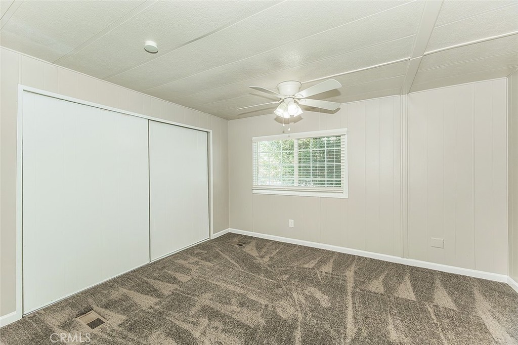 371 Bethel Ave, Sanger, CA 93657