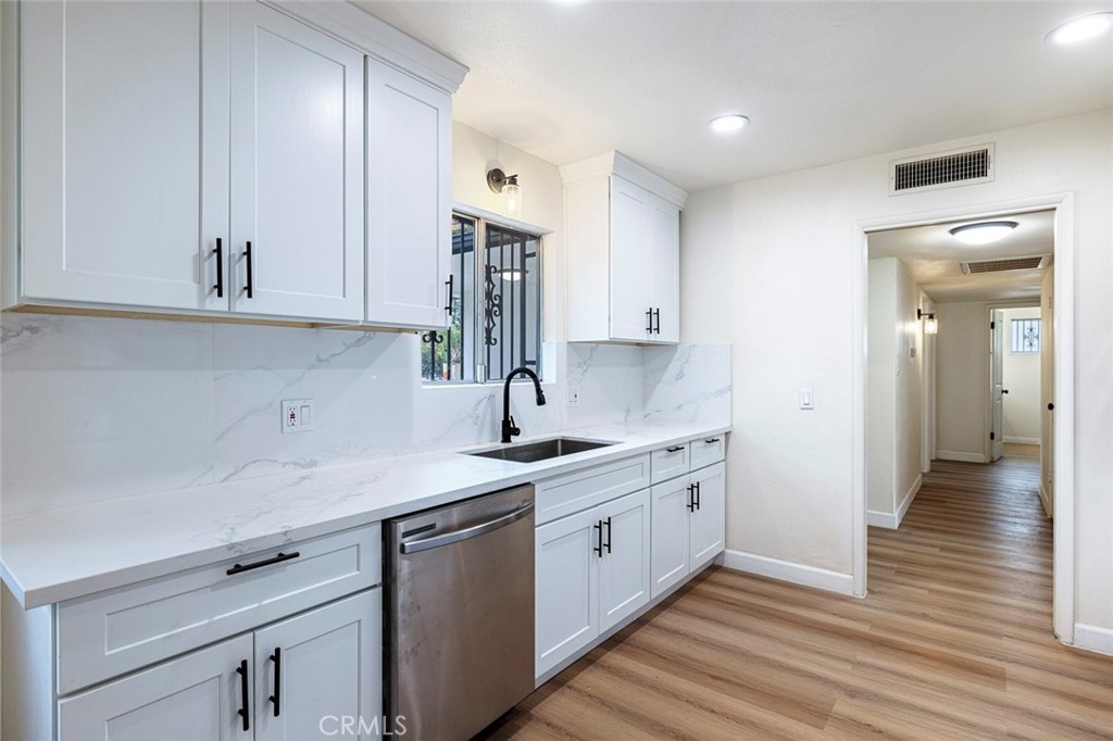 5167 E Balch Ave, Fresno, CA 93727