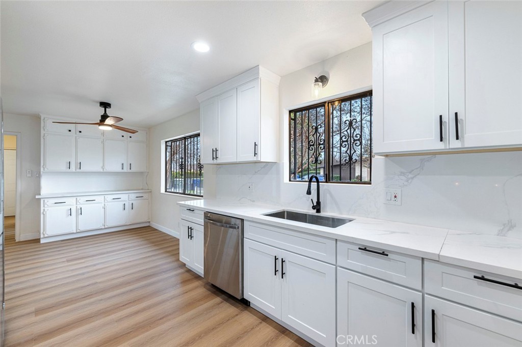 5167 E Balch Ave, Fresno, CA 93727