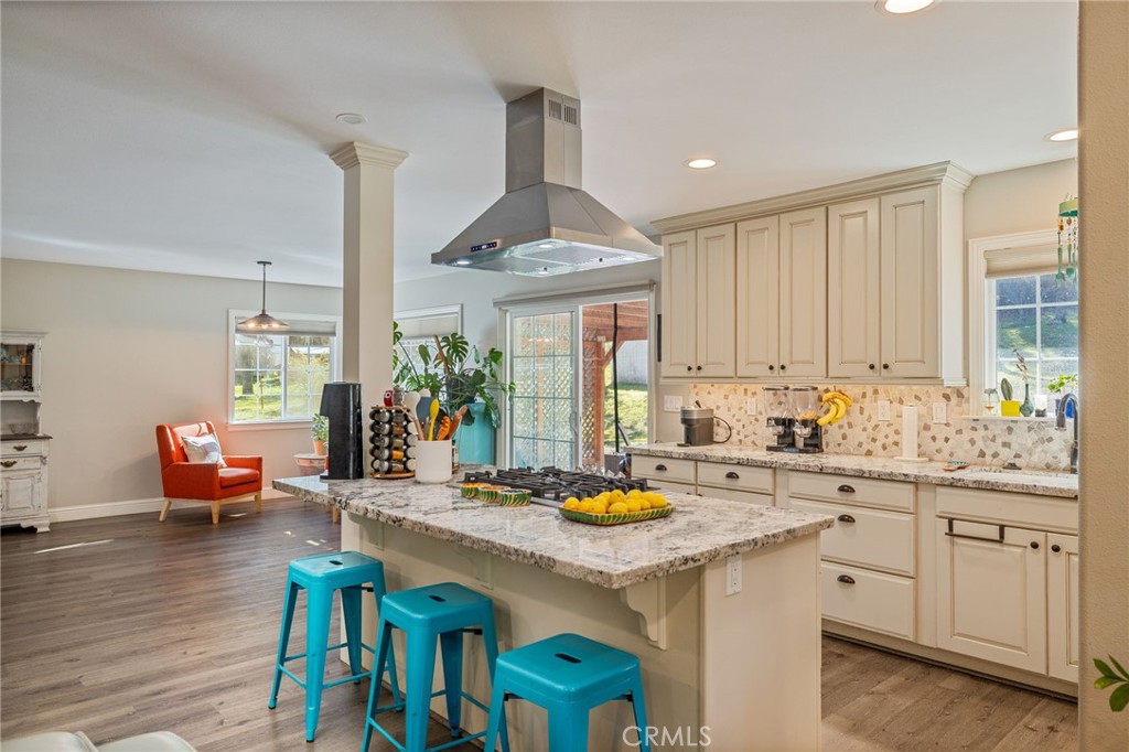 42918 HWY 49, Ahwahnee, CA 93601