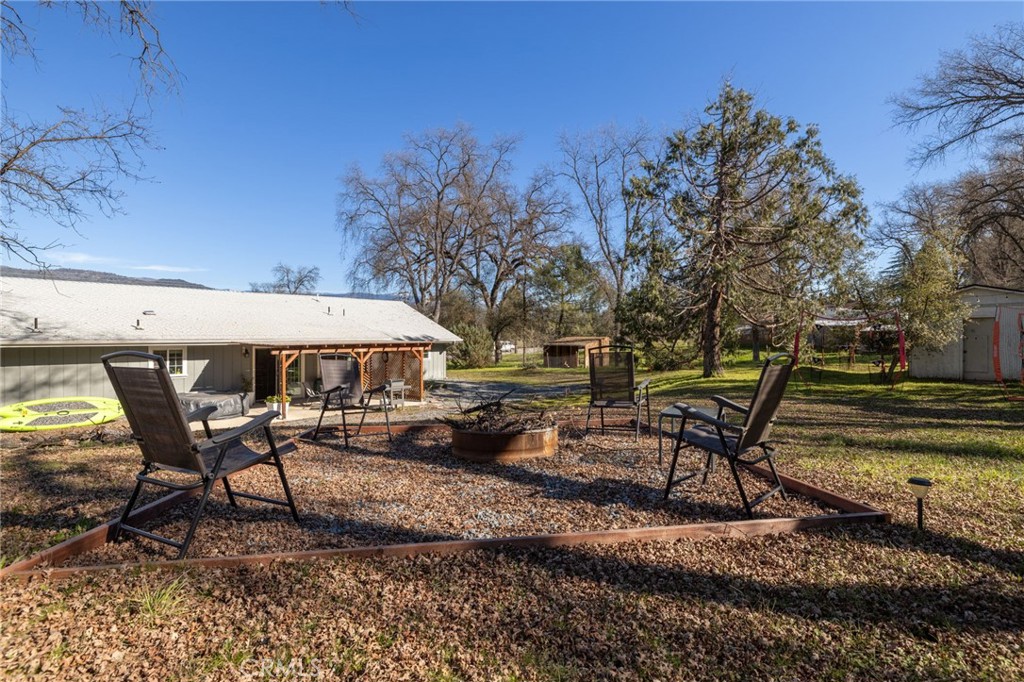 42918 HWY 49, Ahwahnee, CA 93601