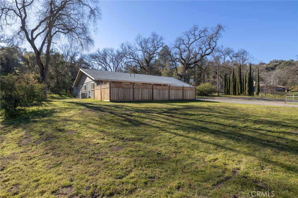 42918 HWY 49, Ahwahnee, CA 93601