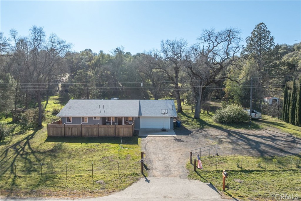 42918 HWY 49, Ahwahnee, CA 93601