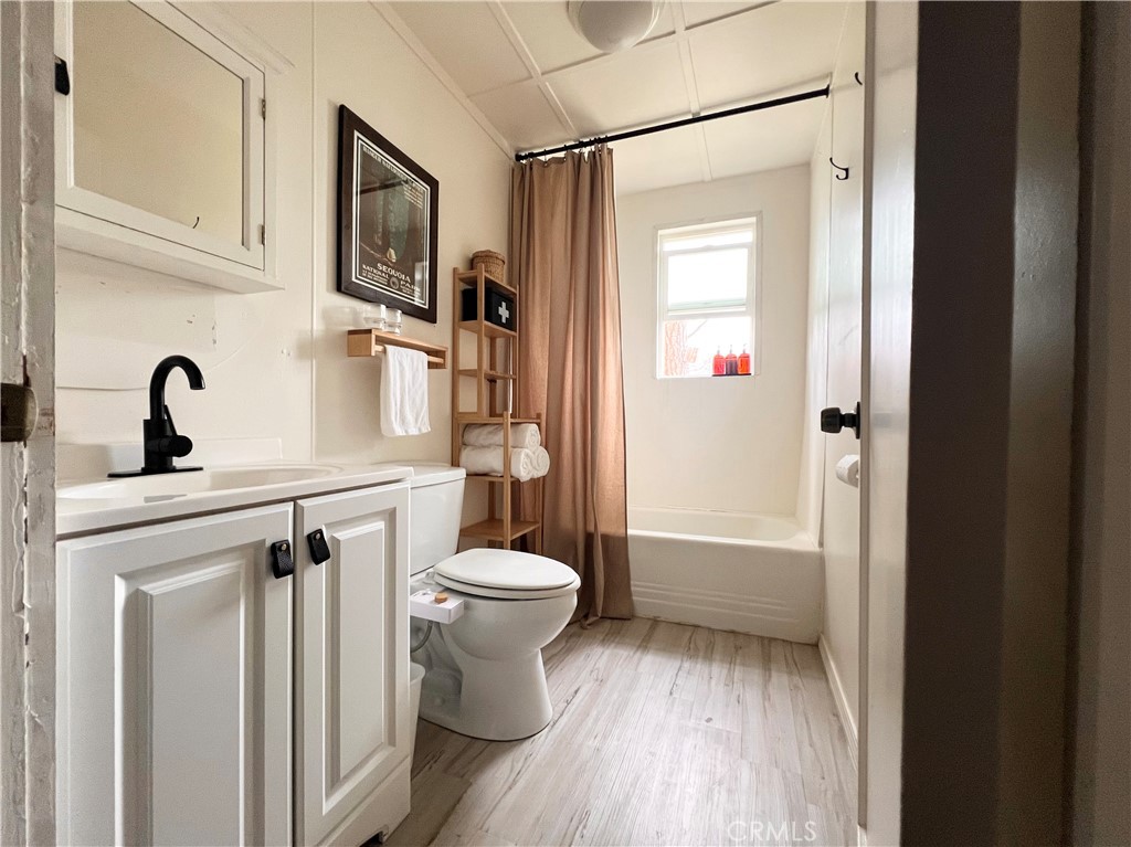 32837 Road 222, North Fork, CA 93643