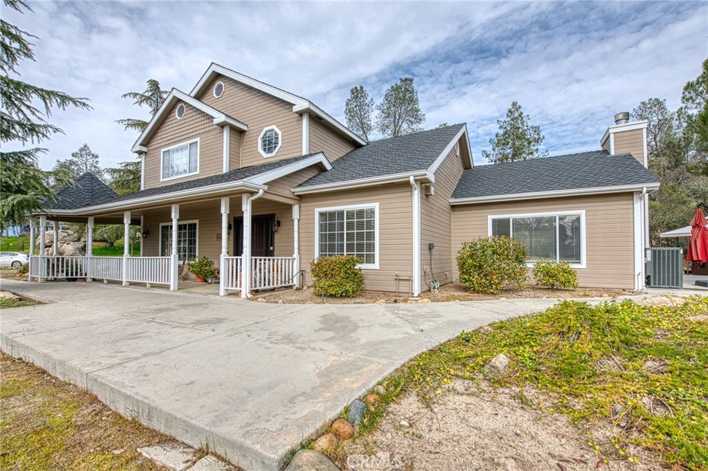 41961 Long Hollow Dr, Coarsegold, CA 93614