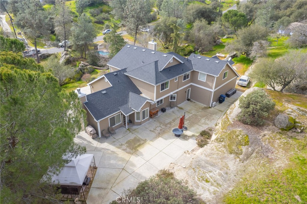 41961 Long Hollow Dr, Coarsegold, CA 93614