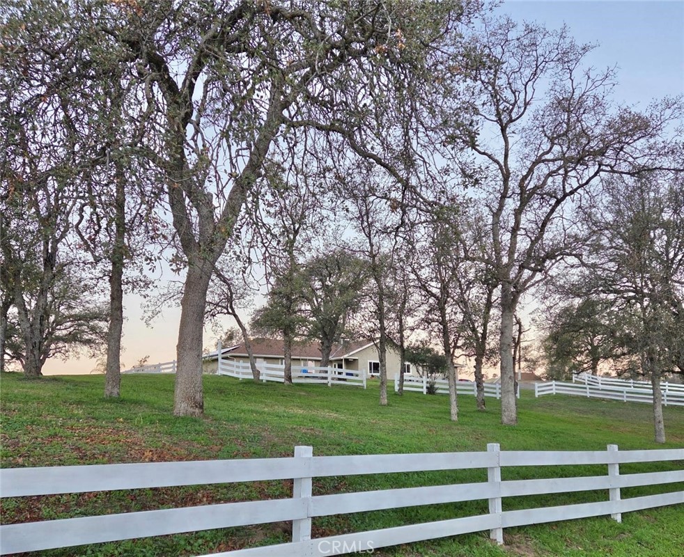 31602 Tumbleweed, Squaw Valley, CA 93675