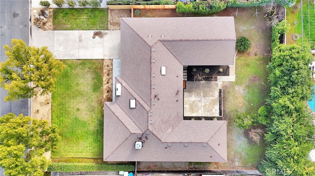 5565 N Winchester Ave, Fresno, CA 93704