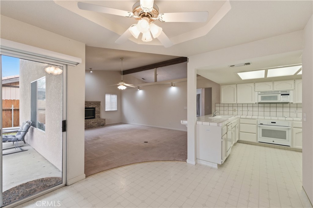 2637 Sandell, Kingsburg, CA 93631