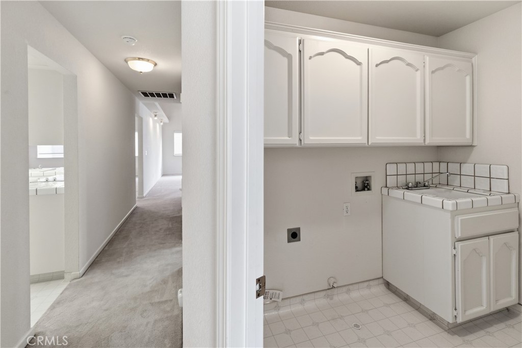 2637 Sandell, Kingsburg, CA 93631