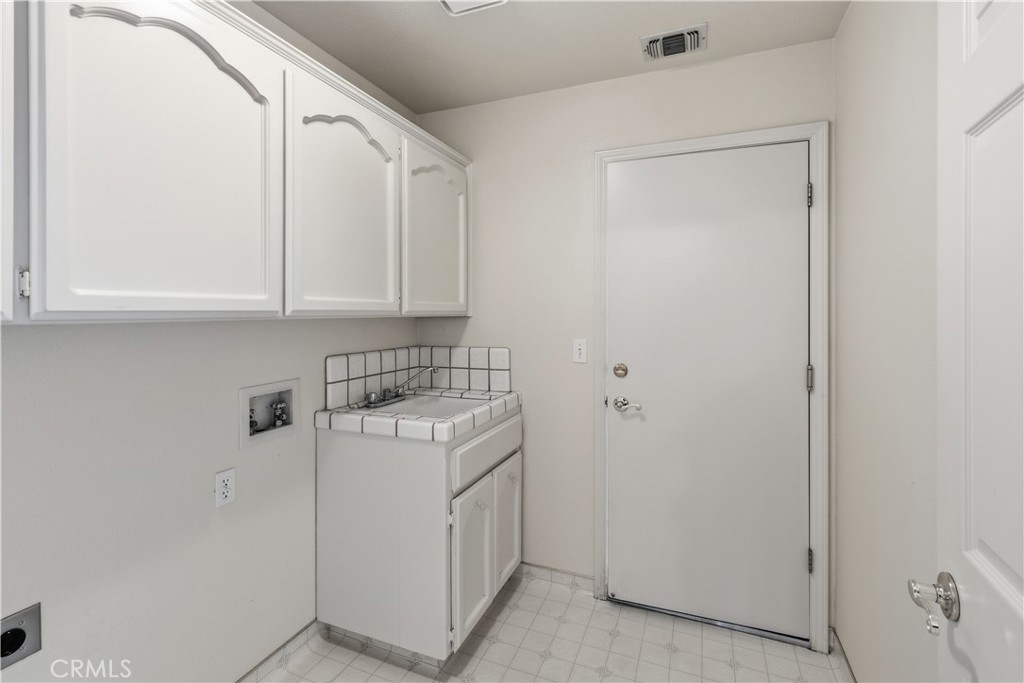 2637 Sandell, Kingsburg, CA 93631