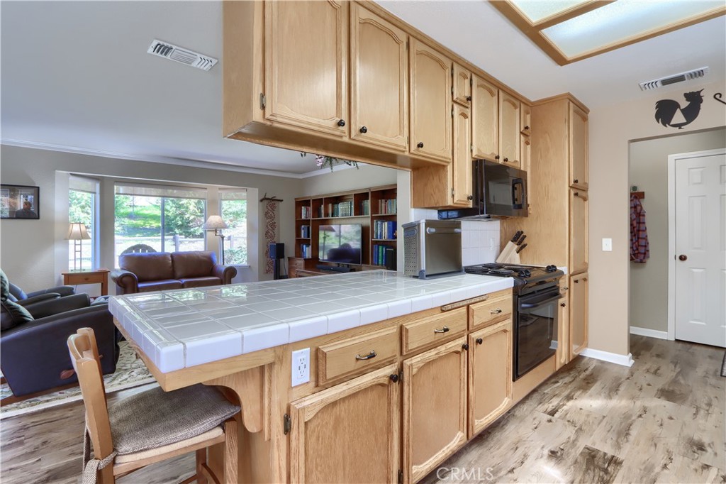 31135 Blue Jay Ct, Coarsegold, CA 93614