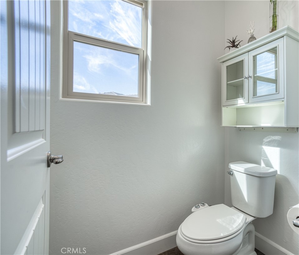 1267 Gold King Place Cir, Dinuba, CA 93618