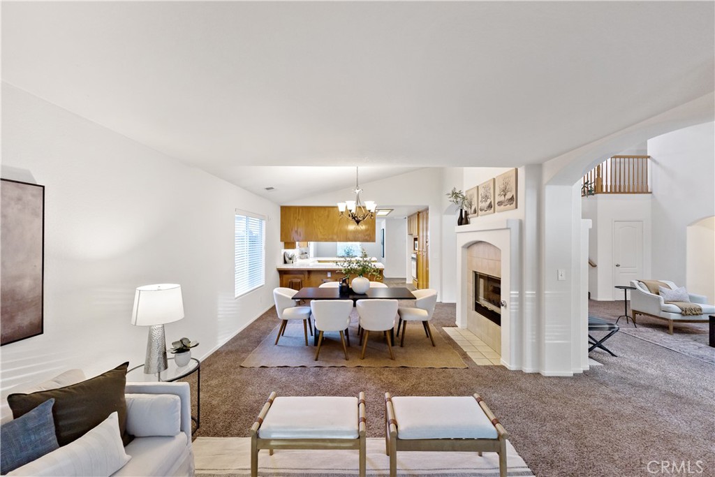 8847 N Woodrow, Fresno, CA 93720