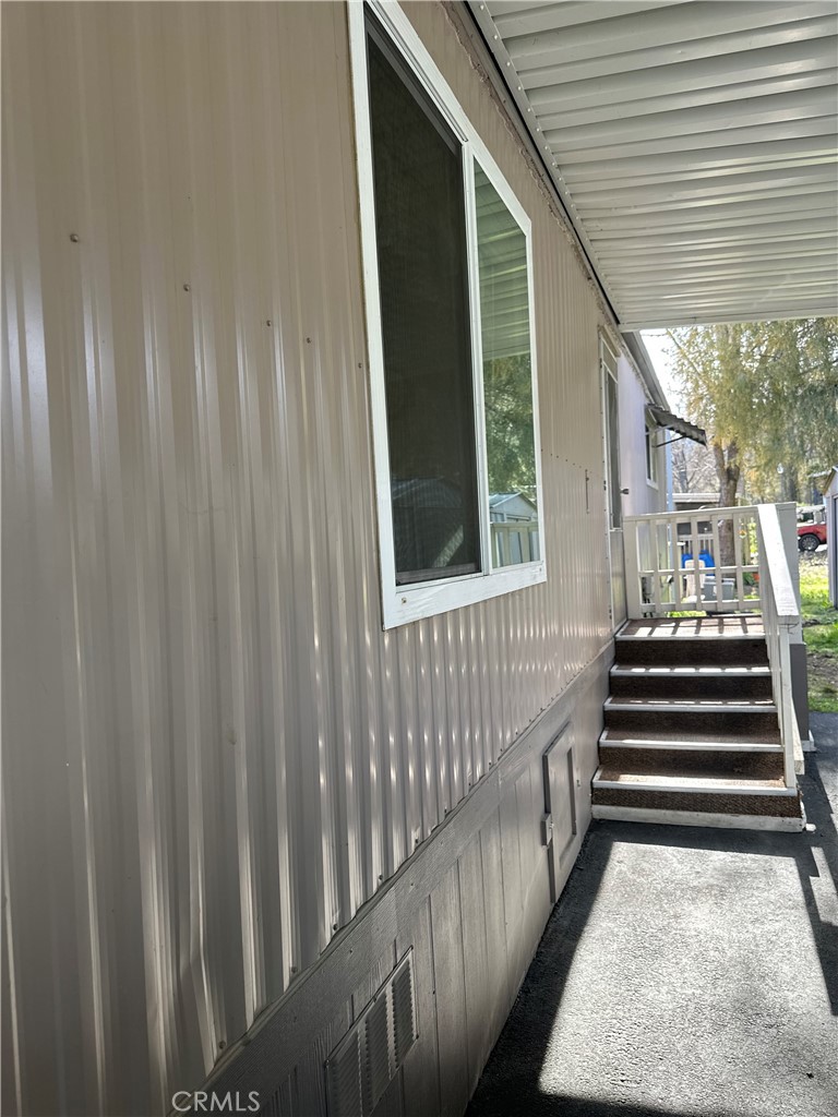 39678 Road 425B #33, Oakhurst, CA 93644