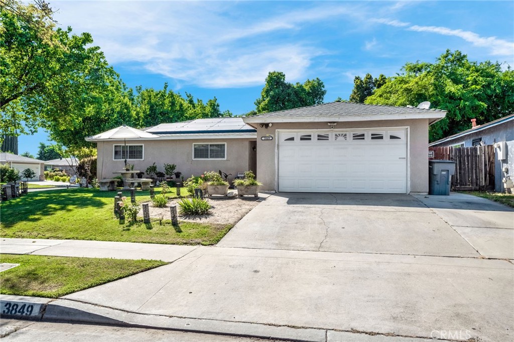 3849 N Stanford, Fresno, CA 93727
