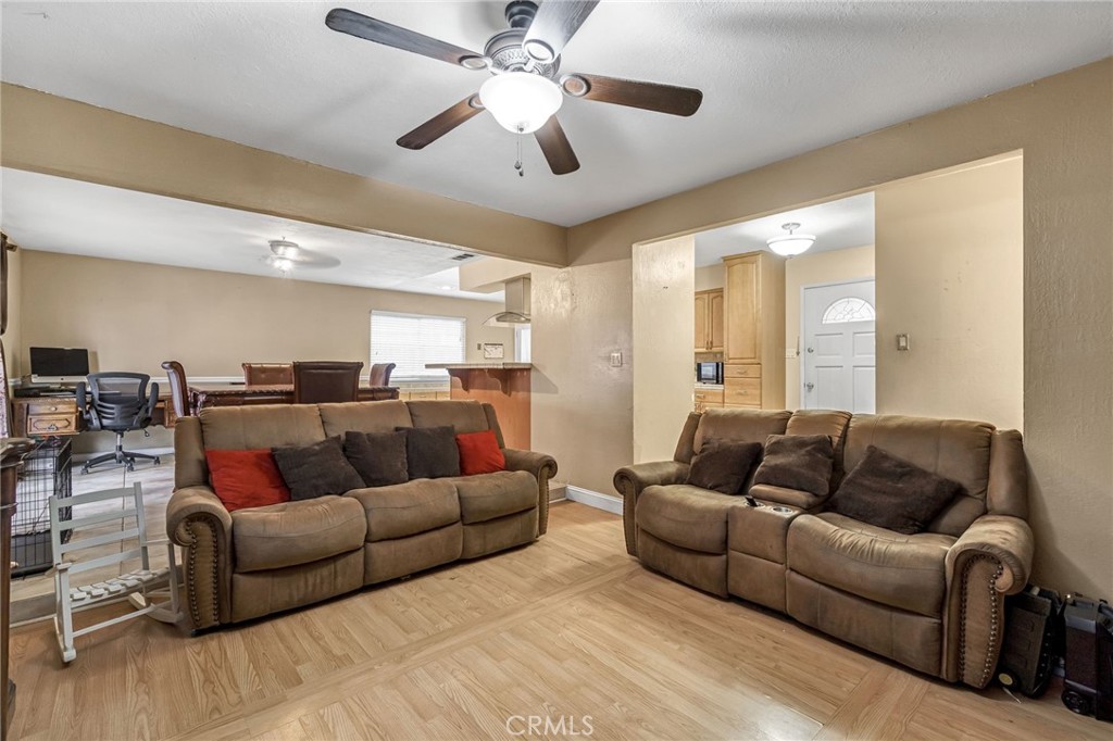 3849 N Stanford, Fresno, CA 93727