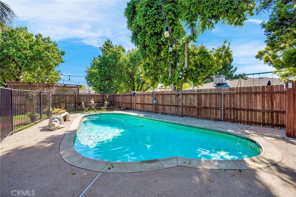 3849 N Stanford, Fresno, CA 93727