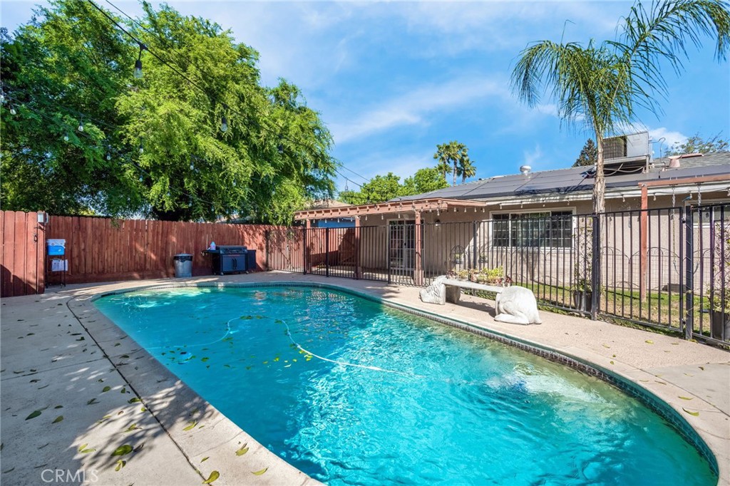 3849 N Stanford, Fresno, CA 93727