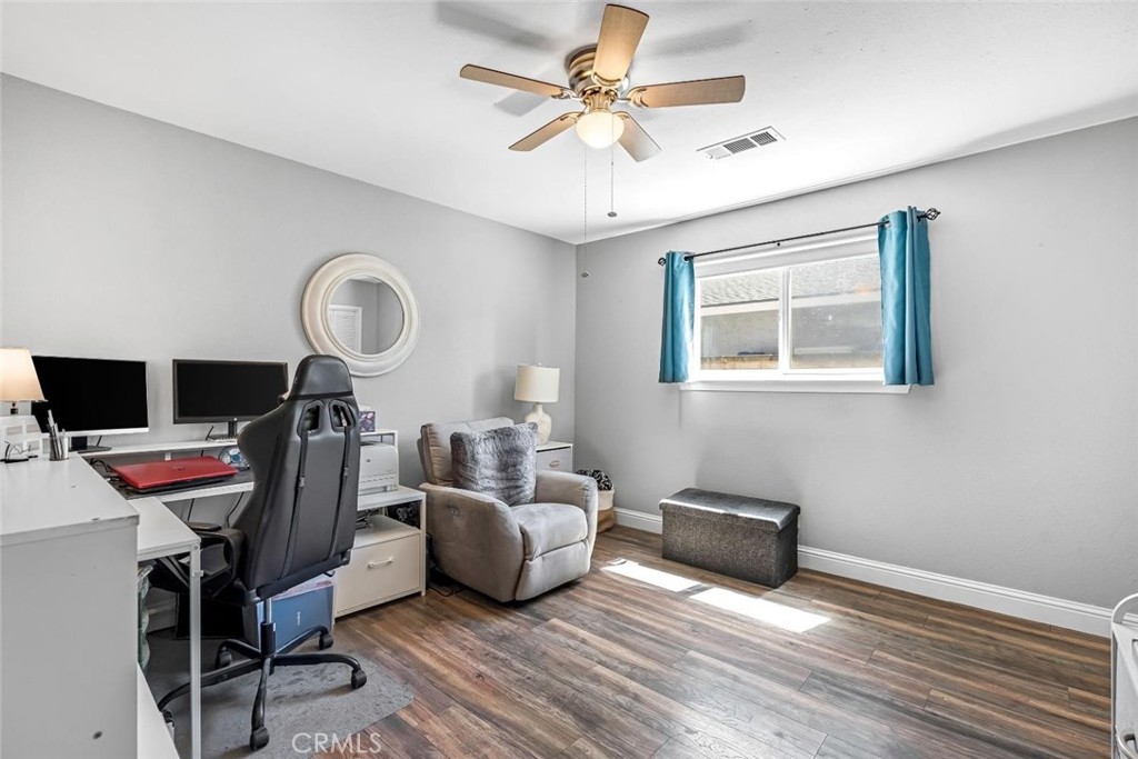 6597 N Haslam, Fresno, CA 93711