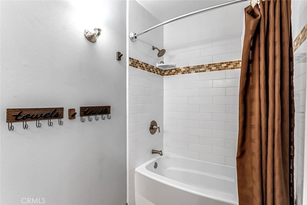 6597 N Haslam, Fresno, CA 93711