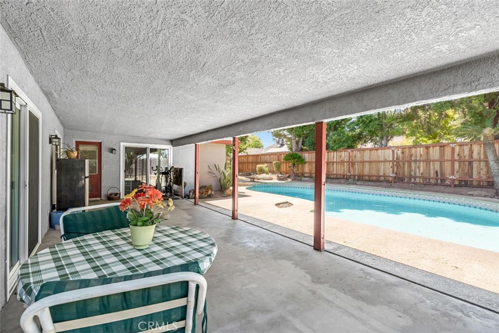 6597 N Haslam, Fresno, CA 93711