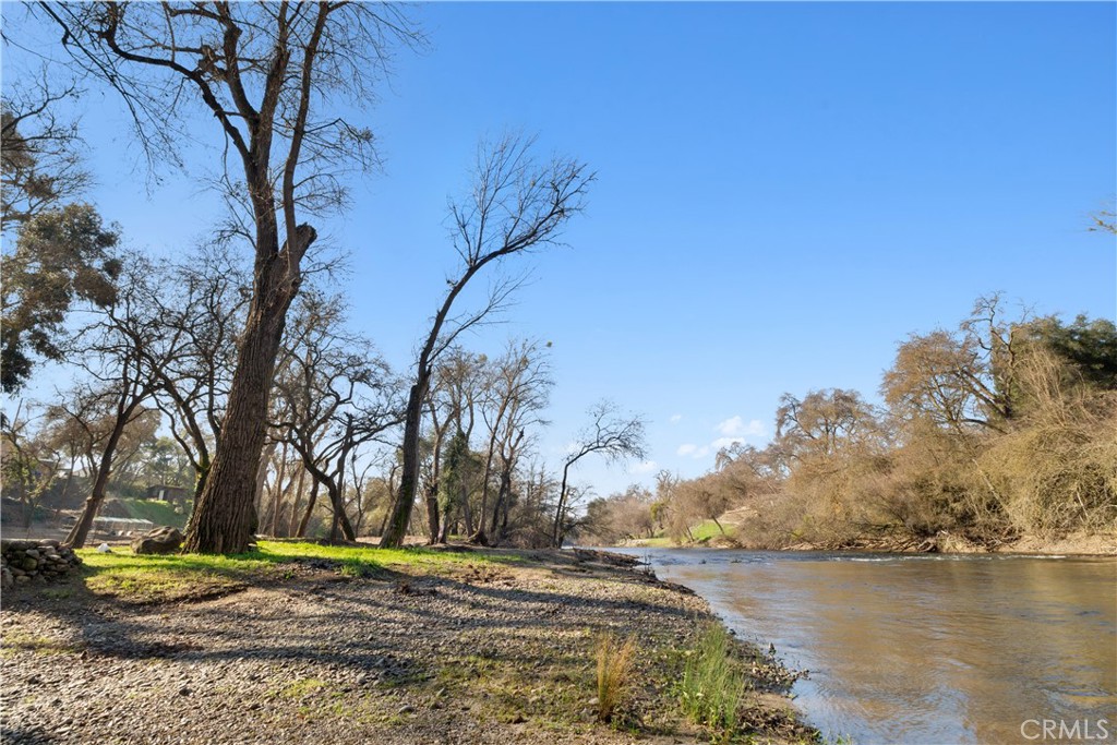 13355 Lancaster Rd, Oakdale, CA 95361