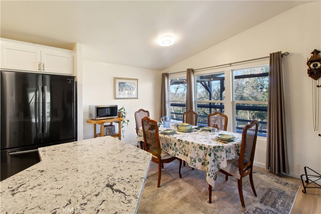 13355 Lancaster Rd, Oakdale, CA 95361