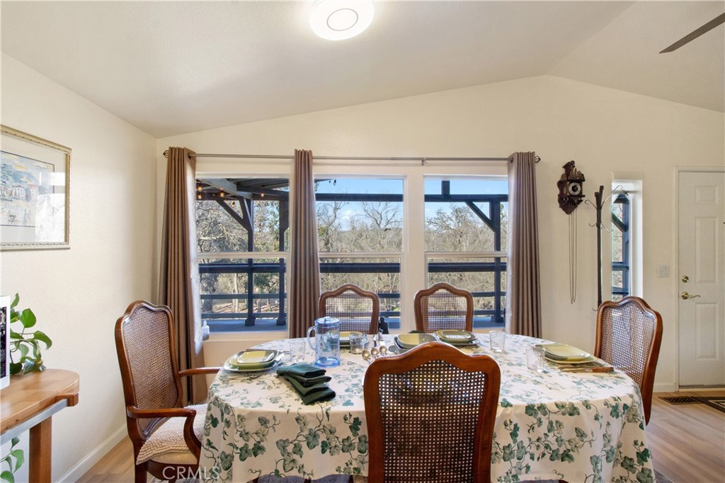 13355 Lancaster Rd, Oakdale, CA 95361