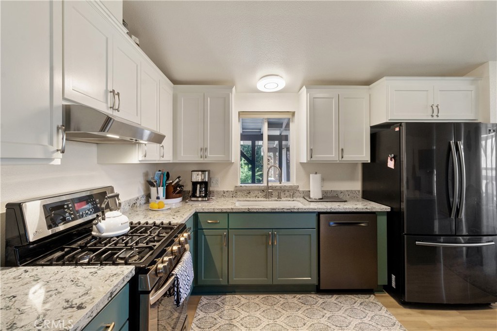 13355 Lancaster Rd, Oakdale, CA 95361