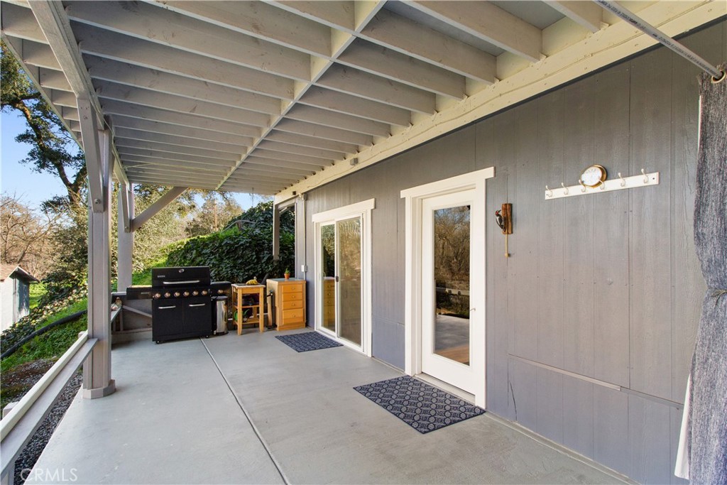 13355 Lancaster Rd, Oakdale, CA 95361