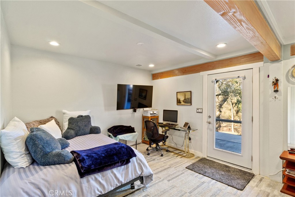 13355 Lancaster Rd, Oakdale, CA 95361