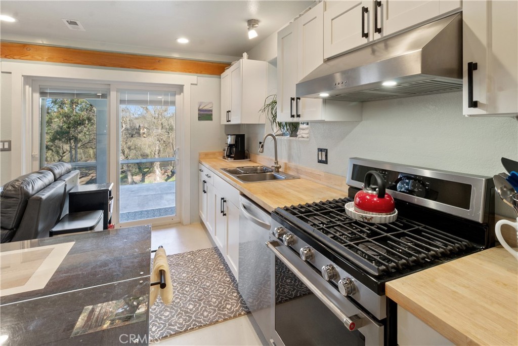 13355 Lancaster Rd, Oakdale, CA 95361