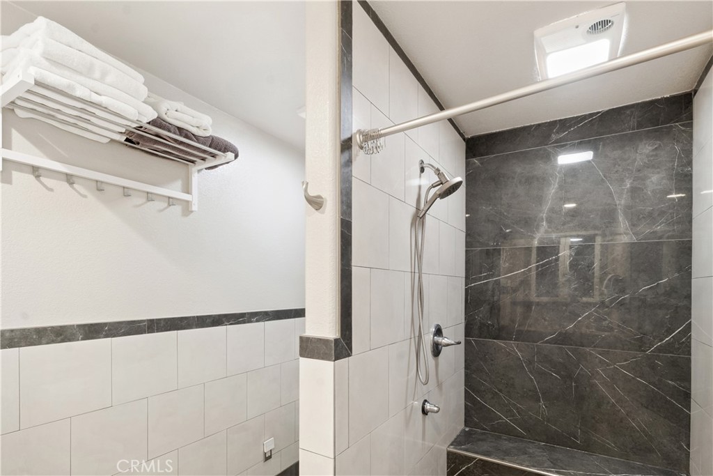 13355 Lancaster Rd, Oakdale, CA 95361