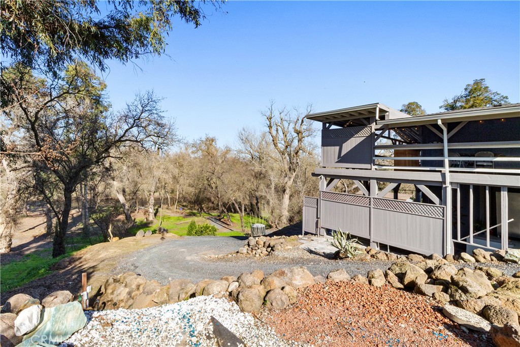 13355 Lancaster Rd, Oakdale, CA 95361