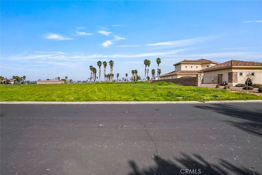 10315 Keystone Dr, Chowchilla, CA 93610