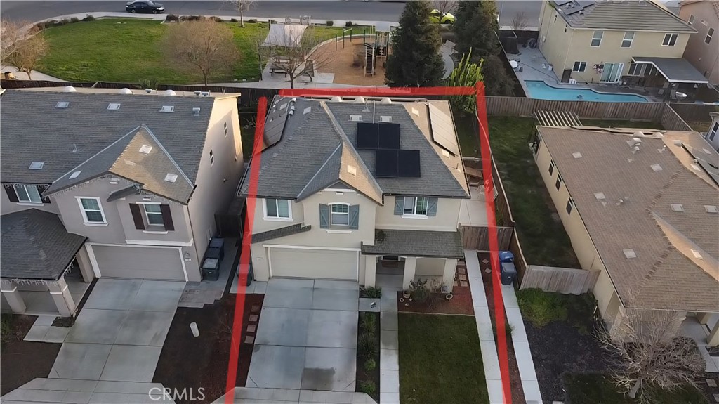 1348 Apple Ct, Madera, CA 93638